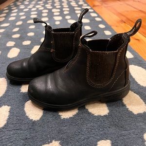 Blundstones size 12 black with rose gold shimmer gore